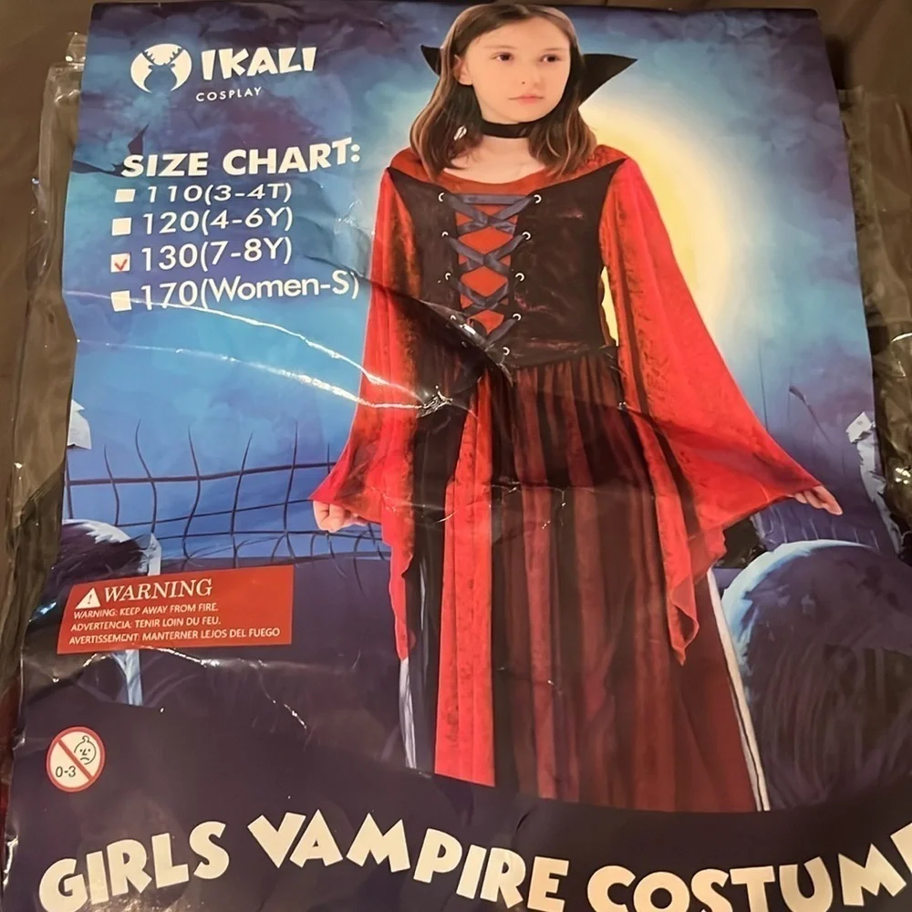 *New*  Girls Vampire Costume  size 7-8